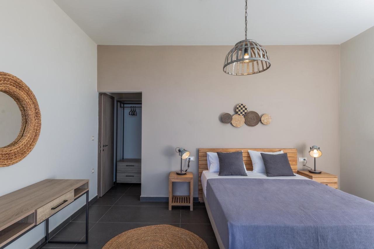 Brand New Villa Lefka With Private Pool At Platies Plateies 외부 사진